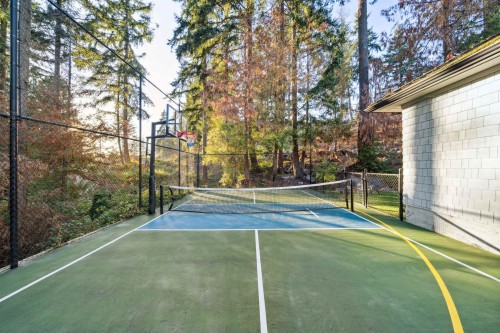 3714 Southridge Place, West Vancouver, BC 