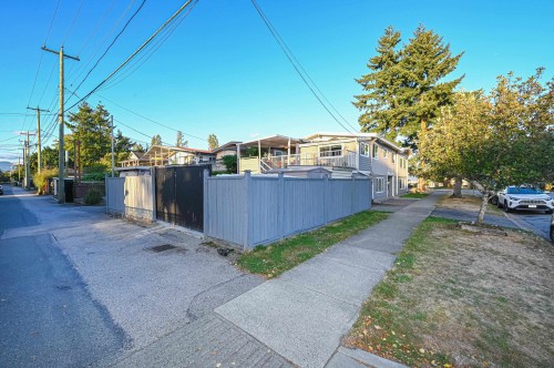 2295 48Th Avenue E, Vancouver, BC 