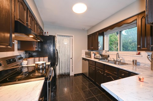 2295 48Th Avenue E, Vancouver, BC 