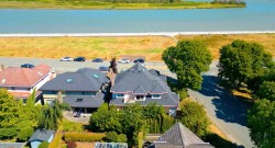 3340 River Road  Richmond, BC V7C 5N2