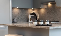 2705-5938 Olive Avenue Burnaby, BC V5H 0M6