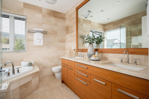 1175 Haywood Avenue, West Vancouver, BC 