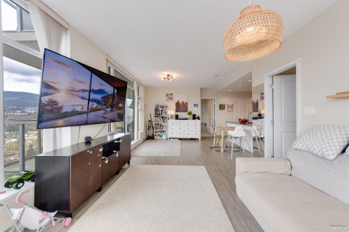 2806-3102 Windsor Gate, Coquitlam, BC 