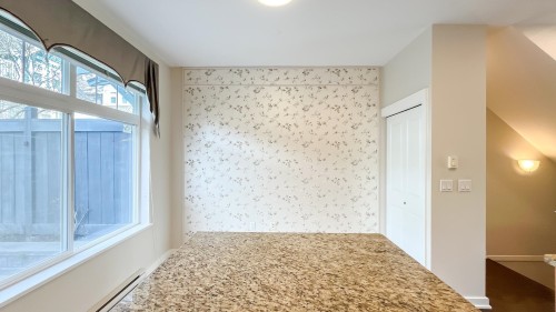 7425 Columbia Street, Vancouver, BC 