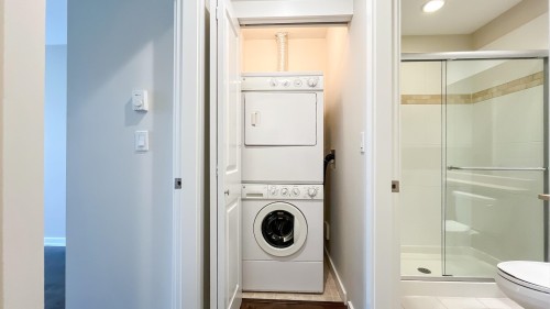 7425 Columbia Street, Vancouver, BC 