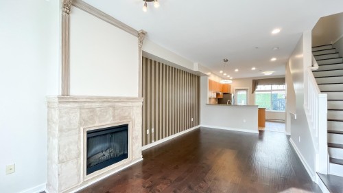 7425 Columbia Street, Vancouver, BC 