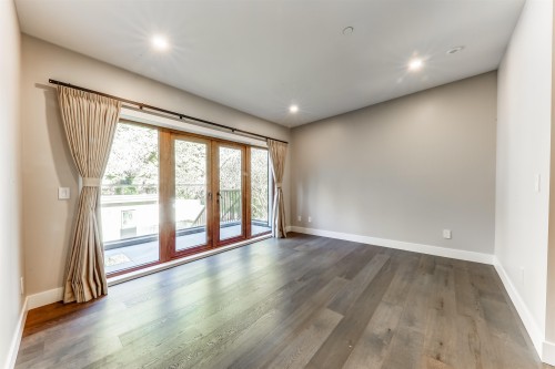 1497 Queens Avenue, West Vancouver, BC 