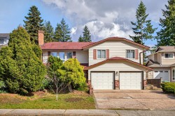 925 Merritt Street  Coquitlam, BC V3J 7K9