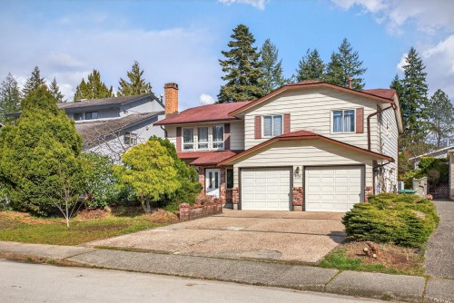 925 Merritt Street, Coquitlam, BC 