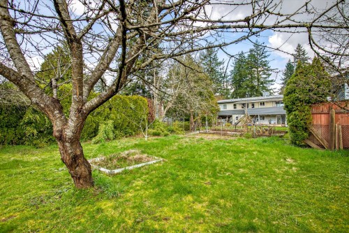 925 Merritt Street, Coquitlam, BC 