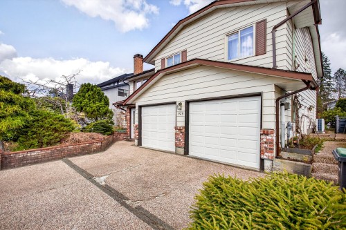 925 Merritt Street, Coquitlam, BC 