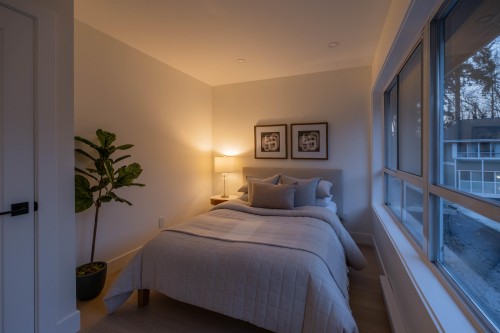 3350 Cobblestone Avenue, Vancouver, BC 