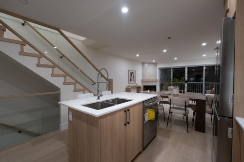 3350 Cobblestone Avenue, Vancouver, BC 