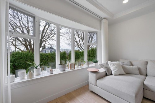 817 60Th Avenue W, Vancouver, BC 