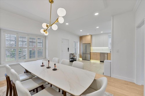 817 60Th Avenue W, Vancouver, BC 