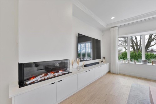 817 60Th Avenue W, Vancouver, BC 