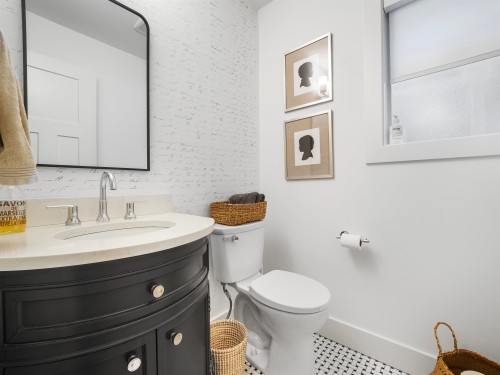 3558 Everglade Place, North Vancouver, BC 