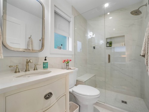 3558 Everglade Place, North Vancouver, BC 