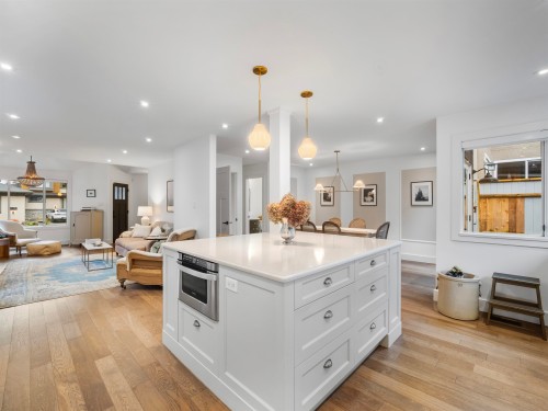 3558 Everglade Place, North Vancouver, BC 