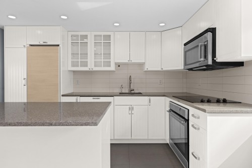 6297 Mackenzie Street, Vancouver, BC 