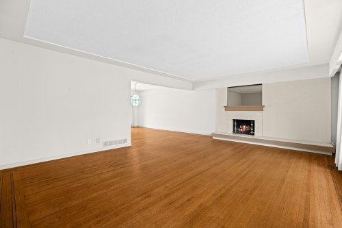 6297 Mackenzie Street, Vancouver, BC 