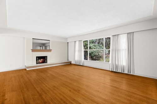 6297 Mackenzie Street, Vancouver, BC 