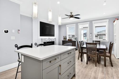 13687 232A Street, Maple Ridge, BC 