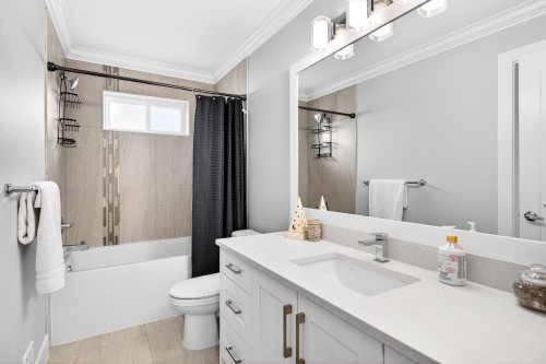 13687 232A Street, Maple Ridge, BC 