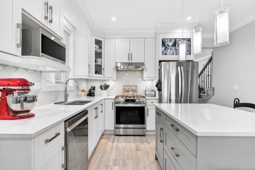 13687 232A Street, Maple Ridge, BC 