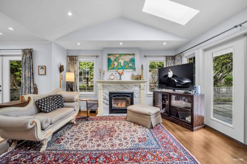 539 Newcroft Place, West Vancouver, BC 