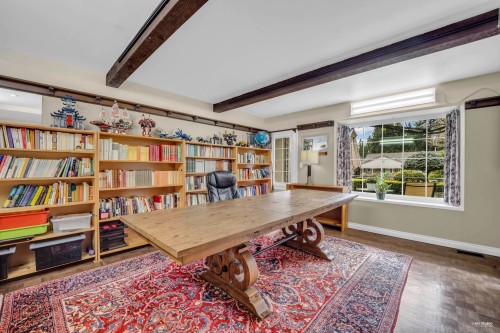 539 Newcroft Place, West Vancouver, BC 