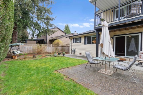 20492 Walnut Crescent, Maple Ridge, BC 