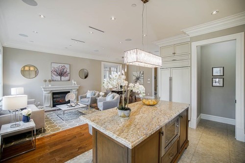 3759 31St Avenue W, Vancouver, BC 