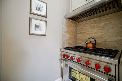 3759 31St Avenue W, Vancouver, BC 