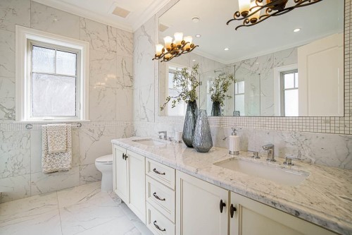 3759 31St Avenue W, Vancouver, BC 