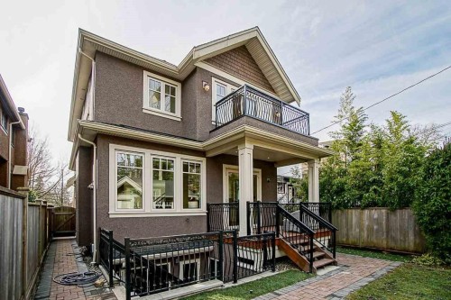 3759 31St Avenue W, Vancouver, BC 