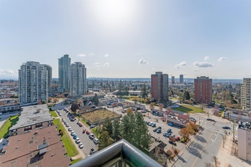 1606-7063 Hall Avenue, Burnaby, BC 