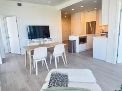 608-555 Sydney Avenue Coquitlam, BC V3K 0G5