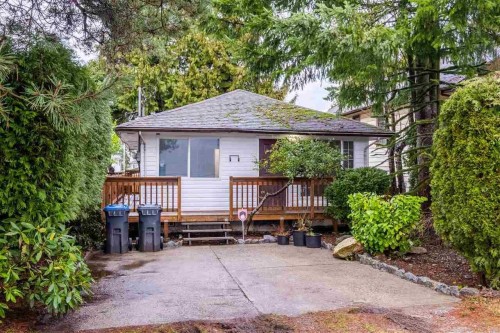 2259 Central Avenue  Port Coquitlam, BC V3C 1V7