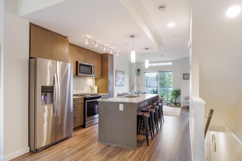 5900 Beachgate Lane, Sechelt, BC 