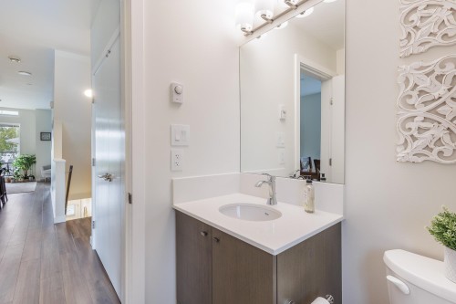 5900 Beachgate Lane, Sechelt, BC 