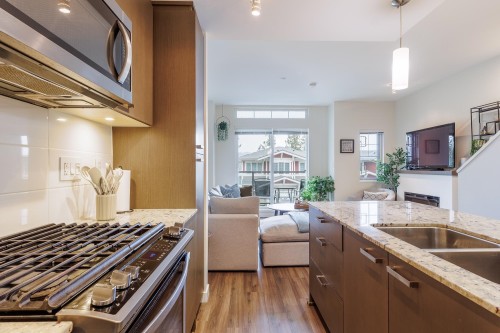 5900 Beachgate Lane, Sechelt, BC 