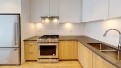 7xx-3430 Kent Avenue EVancouver, BC V5S 0G7