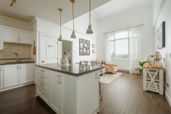 410-11882 226 Street Maple Ridge, BC V2X 9C7