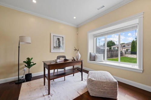 9200 Saunders Road, Richmond, BC 