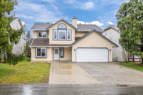 12533 223 Street  Maple Ridge, BC V2X 5Y8