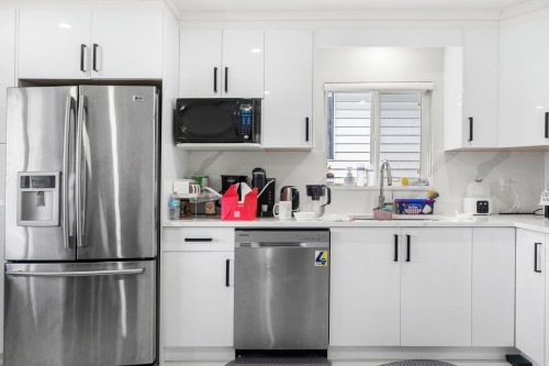 2506 45Th Avenue E, Vancouver, BC 