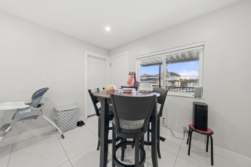 2506 45Th Avenue E, Vancouver, BC 