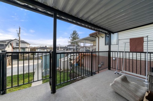 2506 45Th Avenue E, Vancouver, BC 