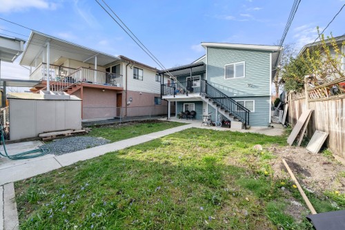 2506 45Th Avenue E, Vancouver, BC 